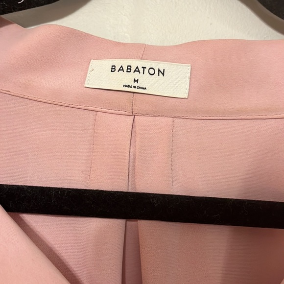 Aritzia Babaton - Longsleeve Blouse in Blush, size M - Picture 2 of 3